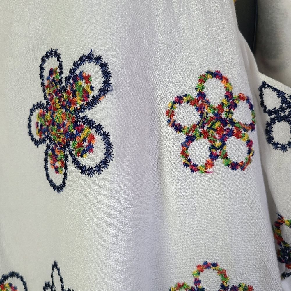Papillon Embroidered Shift Dress  - Picture 4 of 9